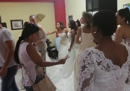 Tutto pronto per la sfilata multietnica "Il mondo a colori"