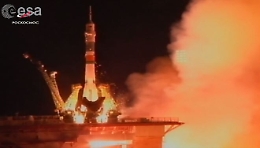 La Soyuz è decollata dalla base di Baikonur
A bordo c'è l'astronauta Luca Parmitano