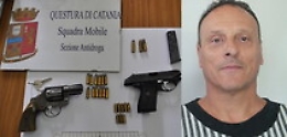Catania, arrestato "Franco rapanella": armi e proiettili in garage a S. Cristoforo