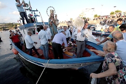 Catania, Ognina pronta
a 15 giorni di festa
per la Madonna Bambina