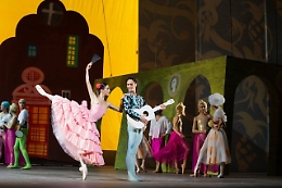 Simone Agrò, astro nascente della danza italiana