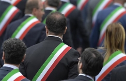 Cento Comuni siciliani a rischio default, il grido d'allarme dei sindaci