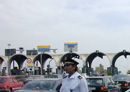 Catania, cocaina nell&rsquo;auto Poliziotti arrestano collega