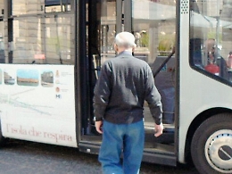 Siracusa, «I bus-navetta in piazza Archimede»