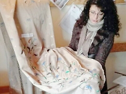 A Montalbano  Elicona una “maga”, con ago e filo, fa rivivere la storia di Sicilia