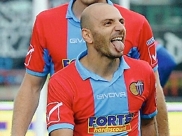 Calcio Catania, tormentone Rosina: se resta rossazzurro sono guai