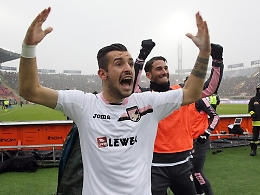 Serie A, Palermo in caduta libera, sconfitto anche a Bologna