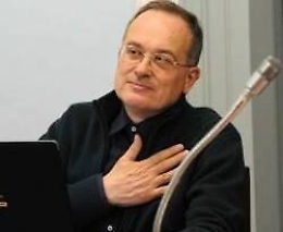 &laquo;A Messina puzza di mafia&raquo; La scritta su Fb di Vainecher