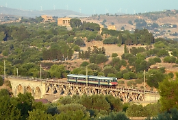 Agrigento, al via il servizio treno+bus per raggiungere la Valle dei Templi