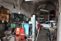 Catania, controlli nei bar, in due condizioni igieniche precarie