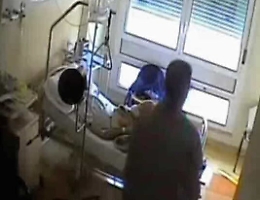 Ruba collana d'oro a un paziente: denunciato infermiere all'ospedale Vittorio Emanuele di Catania