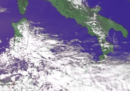 A Catania continua a piovere senza sosta
e c'è una nuova allerta per la Sicilia orientale