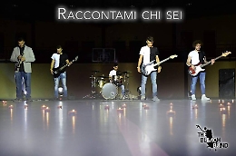 The Bleach Band e il pop folk di «Raccontami Chi Sei»