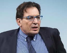 Crocetta: «Macché filmini a luci rosse... È una bufala come quella de L'Espresso»