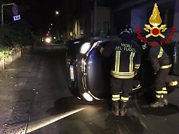 Catania, scontro tra auto e furgone tra via Roccaromana e via Martoglio