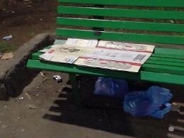 Catania, in piazza Majorana dormono, bevono, si drogano. Spazio "rubato" a bambini e anziani