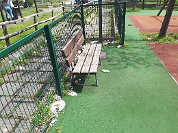 Catania, la bambinopoli di Vulcania abbandonata