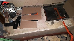 Catania, tentano di svaligiare la casa di una anziana morta da poco