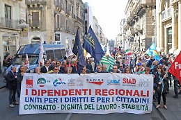 Dipendenti regionali proclamano lo stato di agitazione