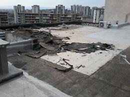 Catania, Villaggio Sant'agata: immobile fatiscente al viale Nitta