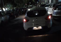 «L'abuso di potere dei vigili nei miei confronti: trattato come un animale»