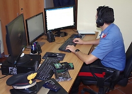 Palermo, frodi telematiche con la complicit&agrave; di un dipendente della Poste