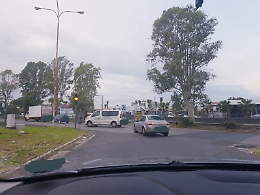 Catania, semaforo guasto da mesi in zona ad alto rischio incidenti