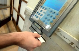 Furbetti del cartellino al Comune di Torregrotta: 5 denunciati