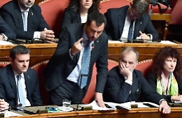 Diciotti: il Senato dice no  al processo a Salvini, M5S si spacca