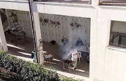 Grigliata al cimitero, scattano 4 denunce per operai manutenzione