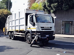 Era in Vespa, rischia di perdere piede