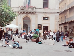 Caltanissetta, studenti in piazza e il centro storico si "rivitalizza"
