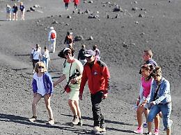Trasporto turisti sul Vulcano, aspettando la libera concorrenza per Etna Nord