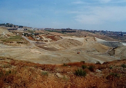 Rifiuti, sindaco di Misterbianco presenta due esposti per discariche