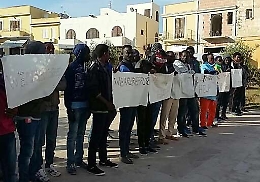 Da Lampedusa vogliono andar via Protesta contro hot spot