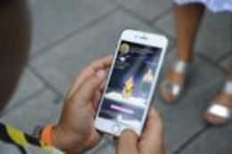 Sindrome dell'occhio secco nei bambini, attenti a tablet e smartphone