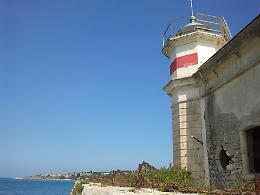 Tornano a brillare 4 fari di Sicilia