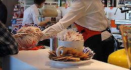 Pubblici esercizi, orari più lunghi
e stop alla chiusura settimanale