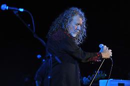 Robert Plant: il Dirigibile del rock vola basso nei cieli sterminati della musica