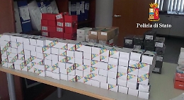 Telefoni e SIM card in Cara di Mineo, arrestato pakistano