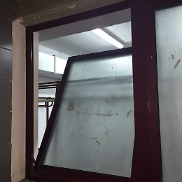 Furto nello spogliatoio del Catania: ecco la finestra usata dai ladri