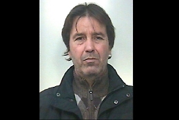 Pachino, minacce e insulti ai vicini: arrestato e allontanato dal condominio