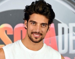 Simone Susinna, il modello catanese tra i naufraghi de L'isola dei Famosi