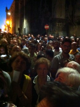 Attesa assura e pessima organizzazione al teatro romano di Catania