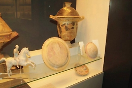 Ad Amsterdam la pisside trafugata a Centuripe