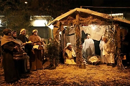 Presepi viventi, festival di zampogne e mercatini per i giorni di festa