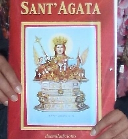 Il calendario di Sant'Agata con le immagini dell'indimenticato fotoreporter Gianni D'Agata