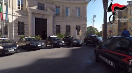 Ragusa, rifornivano le piazze dello spaccio di droga: diciotto arresti