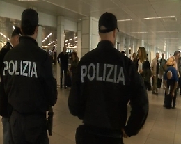 Su un volo per Malta con documenti falsi: due nigeriani arrestati a Catania