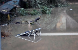 Casteldaccia,  le foto della villetta della strage dopo l'ondata di fango